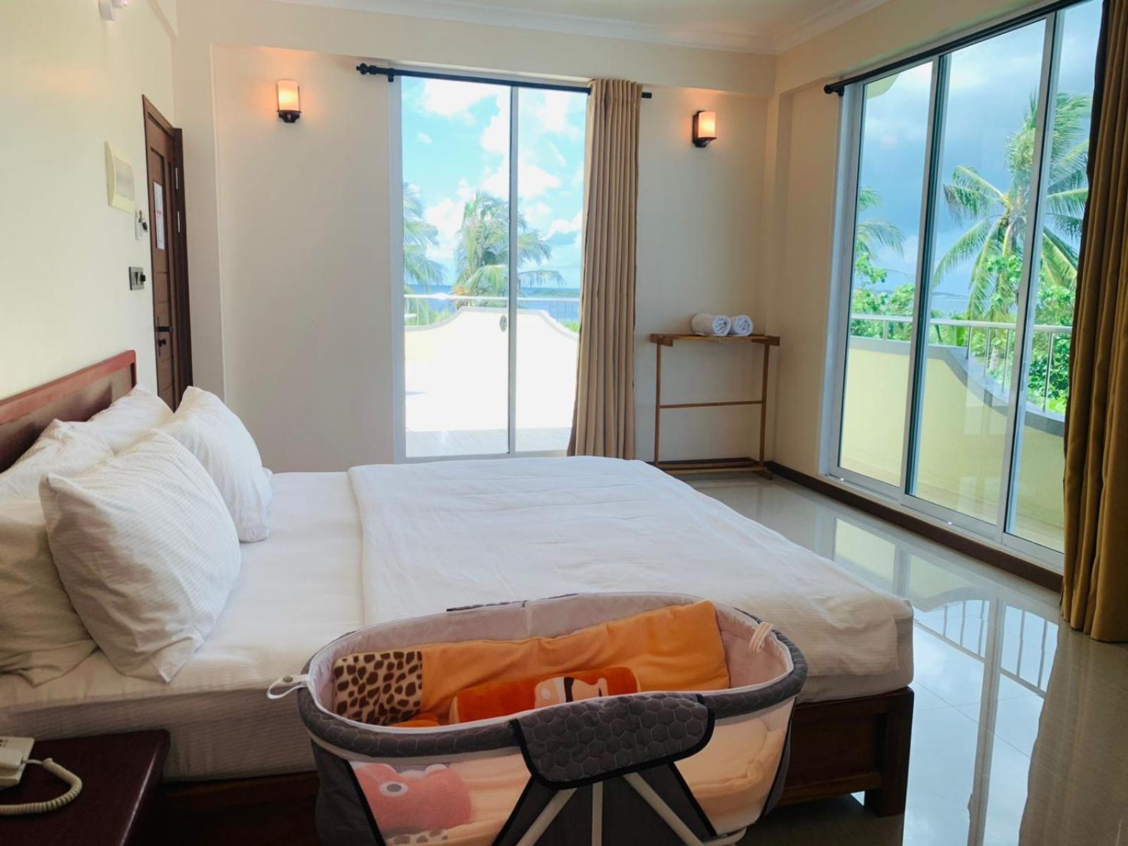 Noah Private Beach House Himmafushi Exteriér fotografie